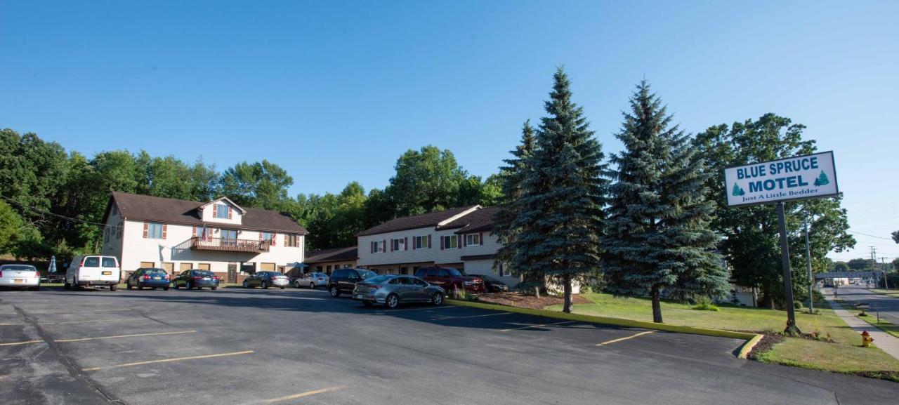 Blue Spruce Motel Massena Exterior foto