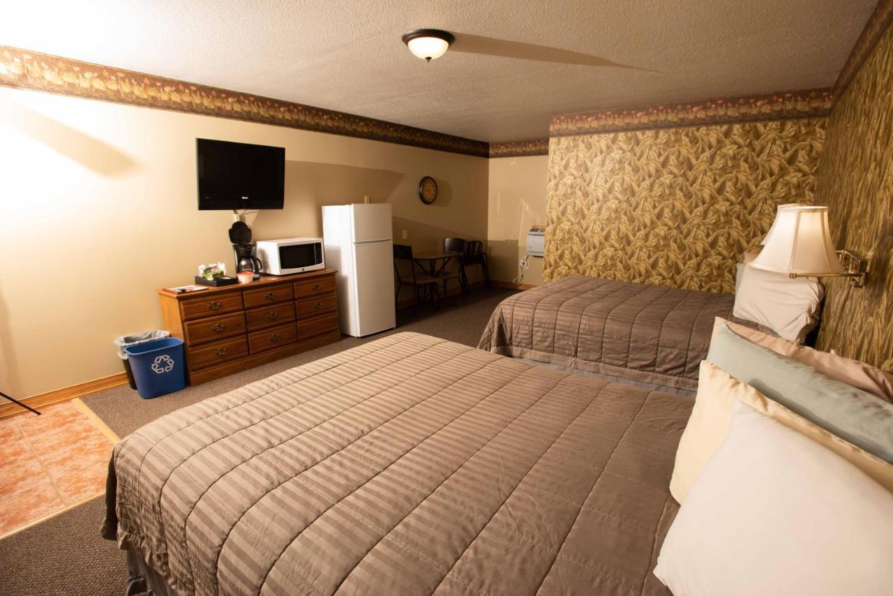 Blue Spruce Motel Massena Exterior foto